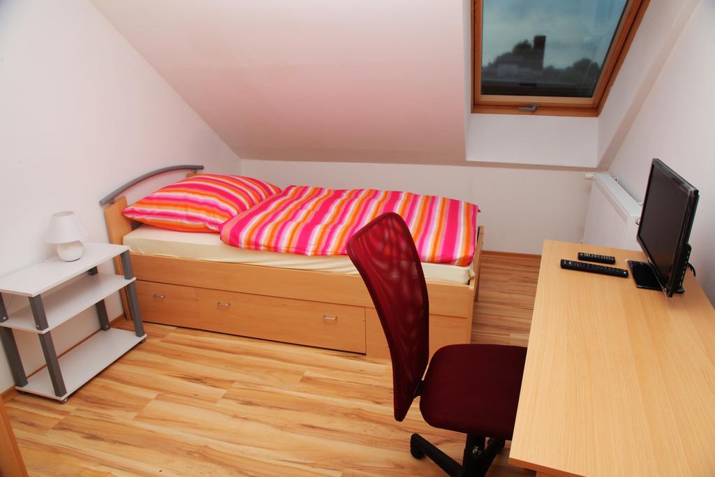 Pension Haus Kassel Fuldatal Extérieur photo